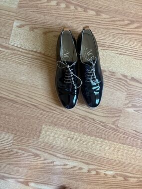 AGL Black Patent Leather Lace-Up Oxfords